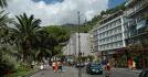 <BR>L'hotel e' situato fronte mare e offre ai suoi ospiti una vista incantevole, dispone di camere con tutti i comfort quali TV, aria climatizzata, telefono.........